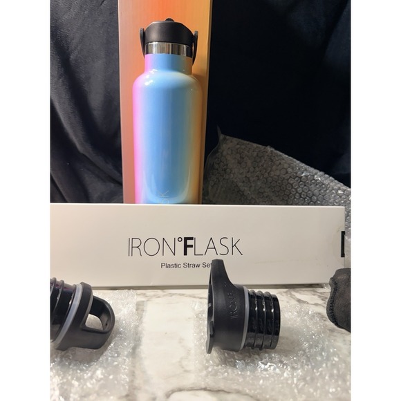 NIB RAINBOW IRON FLASK 20OZ WATER BOTTLE WITH 3 LIDS & A 5 PK STRAWS (2875) - Picture 2 of 11